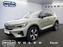 Sage green / metallic Gebraucht 2022 Volvo XC40 Plus SUV | 27.850 € (Guter Preis)