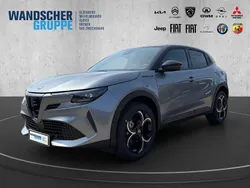 Grau Neu 2025 Alfa Romeo Junior Edizione Speciale Limousine | 28.980 € (Guter Preis)