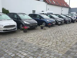 Grau Gebraucht 2019 Ford Galaxy Business Edition Van / Kleinbus | 23.600 € (Guter Preis)
