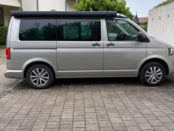 Grau Gebraucht 2015 VW T5 Beach Van | 29.500 € (Teuer)