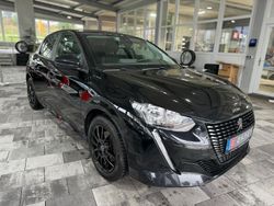 Schwarz Gebraucht 2020 Peugeot 208 Active Kleinwagen | 14.480 € (Etwas zu teuer)