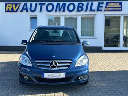 Blau Gebraucht 2010 Mercedes B160 Van / Kleinbus | 4.590 € (Fairer Preis)