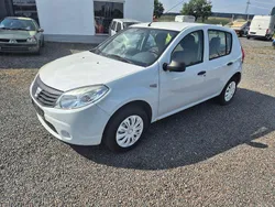 Weiß Gebraucht 2009 Dacia Sandero Basis Kleinwagen | 699 € (Superpreis)