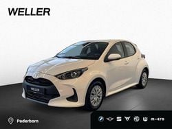 Weiß Neu 2025 Toyota Yaris Hybrid Business Edition Limousine | 22.990 € (Superpreis)