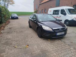 Schwarz Gebraucht 2009 Ford Focus Limousine | 2.500 €