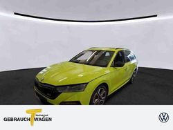 Grün Gebraucht 2022 Skoda Octavia RS Kombi | 26.440 € (Fairer Preis)