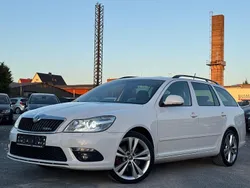 Weiß Gebraucht 2011 Skoda Octavia RS Kombi | 5.999 € (Superpreis)