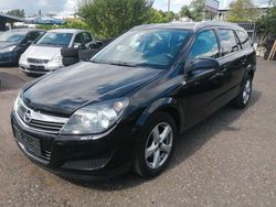 Schwarz Gebraucht 2008 Opel Astra Edition Kombi | 1.990 € (Guter Preis)