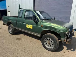 Grün Gebraucht 1988 Nissan King SUV | 3.328 €