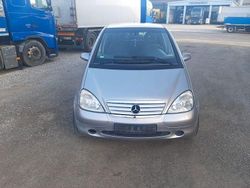 Grau Gebraucht 2003 Mercedes A190 Limousine | 1.990 € (Fairer Preis)