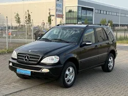 Schwarz Gebraucht 2003 Mercedes ML270 SUV | 4.999 € (Fairer Preis)