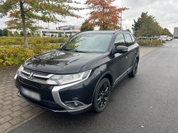 Schwarz Gebraucht 2018 Mitsubishi Outlander SUV | 17.900 € (Teuer)