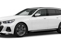 Weiß Gebraucht 2024 BMW i5 Comfort Edition Limousine | 64.365 € (Etwas zu teuer)