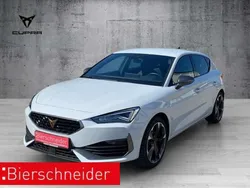 Weiss Gebraucht 2024 Cupra Leon Limousine | 28.950 € (Fairer Preis)