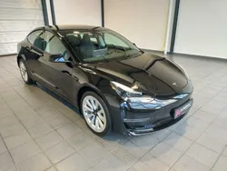 Schwarz Gebraucht 2024 Tesla Model 3 Long Range Limousine | 34.440 € (Fairer Preis)