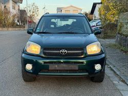 Grün Gebraucht 2004 Toyota RAV4 Executive SUV | 3.199 € (Superpreis)