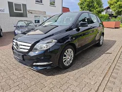 Schwarz Gebraucht 2014 Mercedes B200 Van / Kleinbus | 12.895 € (Etwas zu teuer)