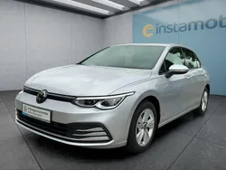 Silber Gebraucht 2023 VW Golf VIII Kleinwagen | 24.749 € (Guter Preis)
