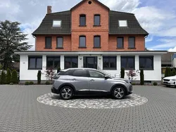 Grau Gebraucht 2021 Peugeot 3008 Allure SUV | 18.450 € (Guter Preis)