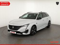 Perlmuttweissmet. Gebraucht 2024 Peugeot 308 SW GT-line Kombi | 24.785 €