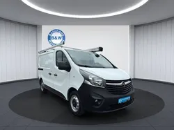 Weiß Gebraucht 2018 Opel Vivaro Van | 17.499 € (Fairer Preis)