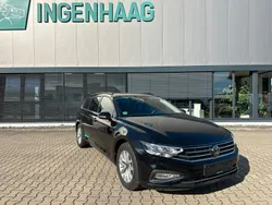Schwarz Gebraucht 2022 VW Passat Business Kombi | 21.480 € (Guter Preis)