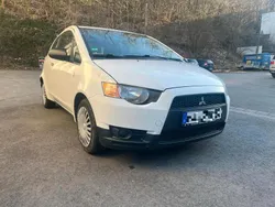 Weiß Gebraucht 2009 Mitsubishi Colt Kleinwagen | 2.150 € (Fairer Preis)