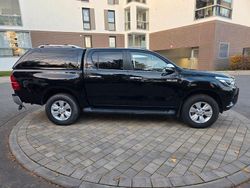 Schwarz Gebraucht 2017 Toyota HiLux Executive Abholung | 32.900 € (Etwas zu teuer)