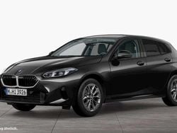 Saphirschwarz Gebraucht 2025 BMW 120 Shadowline Kleinwagen | 29.910 € (Guter Preis)