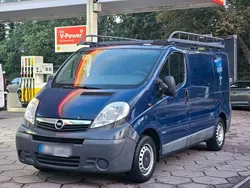 Blau Gebraucht 2009 Opel Vivaro Van | 5.590 € (Superpreis)