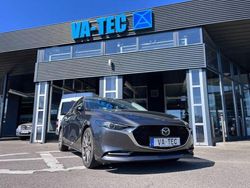 Grau Gebraucht 2020 Mazda 3 Selection Limousine | 20.990 € (Fairer Preis)