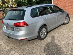 Silber Gebraucht 2016 VW Golf VII Kombi | 7.770 € (Superpreis)