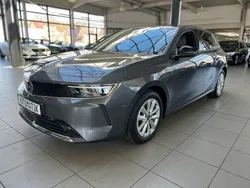 Grau Gebraucht 2023 Opel Astra Business Edition Limousine | 18.890 € (Fairer Preis)