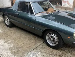 Grün Gebraucht 1976 Alfa Romeo Spider Cabrio | 10.500 €