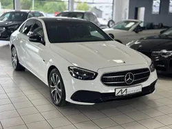 Weiß Gebraucht 2020 Mercedes E300 Night Limousine | 31.895 € (Etwas zu teuer)