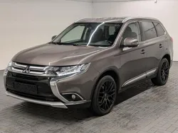 Braun (granitbraunmet.) Gebraucht 2018 Mitsubishi Outlander SUV | 16.950 € (Fairer Preis)