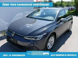 Delfingrau metallic Neu 2025 VW Golf VIII Life Limousine | 26.890 € (Guter Preis)