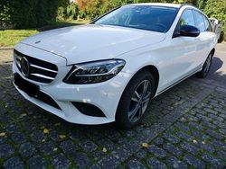 Weiß Gebraucht 2019 Mercedes C220 Avantgarde Kombi | 22.000 € (Guter Preis)