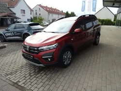 Braun Gebraucht 2022 Dacia Jogger Comfort Van / Kleinbus | 19.590 € (Guter Preis)