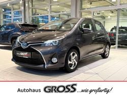 Grau Gebraucht 2014 Toyota Yaris Hybrid Comfort Kleinwagen | 10.850 € (Fairer Preis)