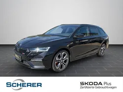 Blackmagic perleffekt (metallic) Gebraucht 2021 Skoda Octavia RS Kombi | 33.400 € (Fairer Preis)