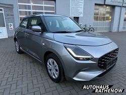 Silber Neu 2025 Suzuki Swift Club Kleinwagen | 19.590 €