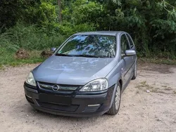 Grau Gebraucht 2002 Opel Corsa Kleinwagen | 790 € (Fairer Preis)