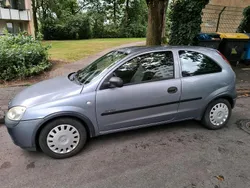 Silber Gebraucht 2003 Opel Corsa Comfort Kleinwagen | 700 € (Superpreis)