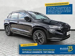 Blackmagic perleffekt Neu 2025 Skoda Karoq SportLine SUV | 39.490 € (Guter Preis)