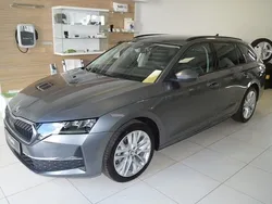 Graphitegrau metallic Gebraucht 2024 Skoda Octavia Selection Kombi | 33.380 € (Fairer Preis)