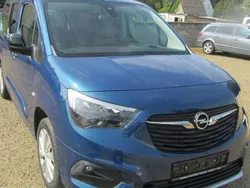 Ozean blau Gebraucht 2021 Opel Combo Life Ultimate Kombi | 24.800 € (Fairer Preis)