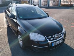 Schwarz Gebraucht 2008 VW Golf VI Trendline Kleinwagen | 2.450 € (Fairer Preis)