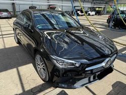 Schwarz Gebraucht 2020 Mercedes CLA200 Shooting Brake Progressive Kombi | 24.000 € (Guter Preis)
