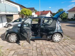 Grau Gebraucht 2008 Citroën C1 Kleinwagen | 1.990 € (Etwas zu teuer)